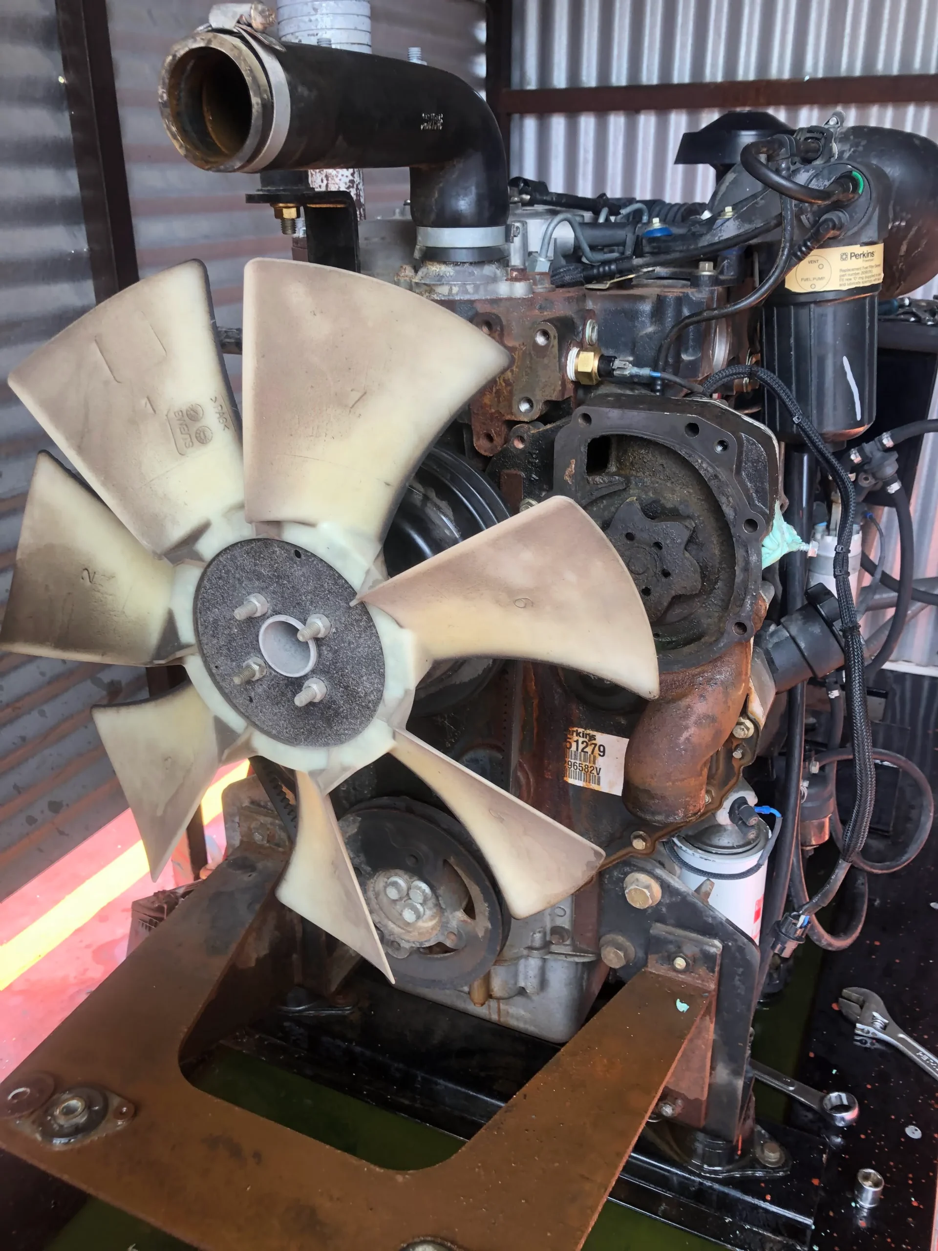 planta de emergencia perkins mantenimiento a bomba de agua ingepe